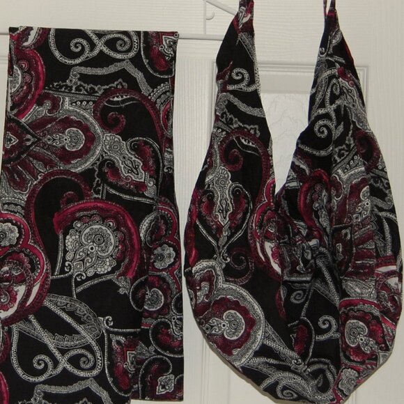 NWOT WHBM Paisley Pareo Sarong and Matching Hobo Bag - Picture 2 of 3